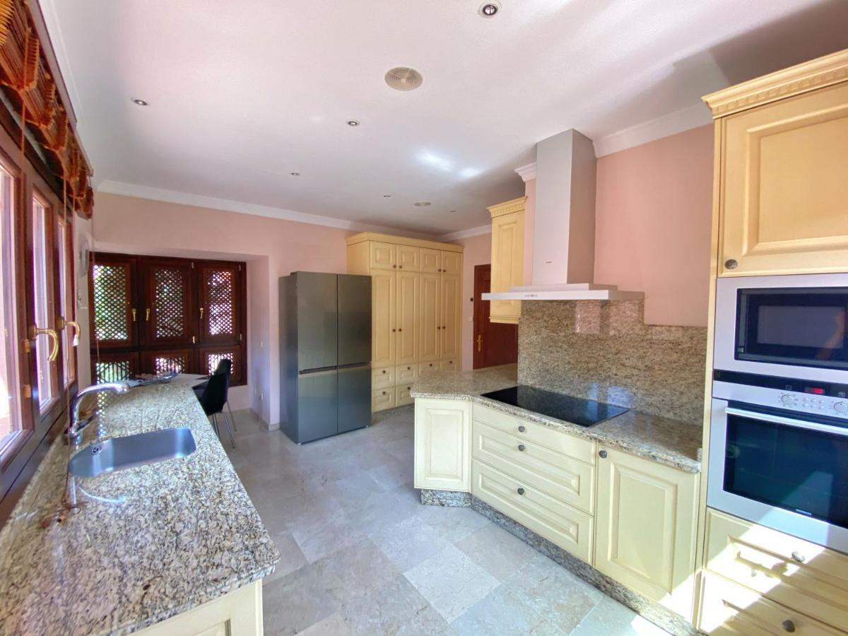 Villa Golden Mile *